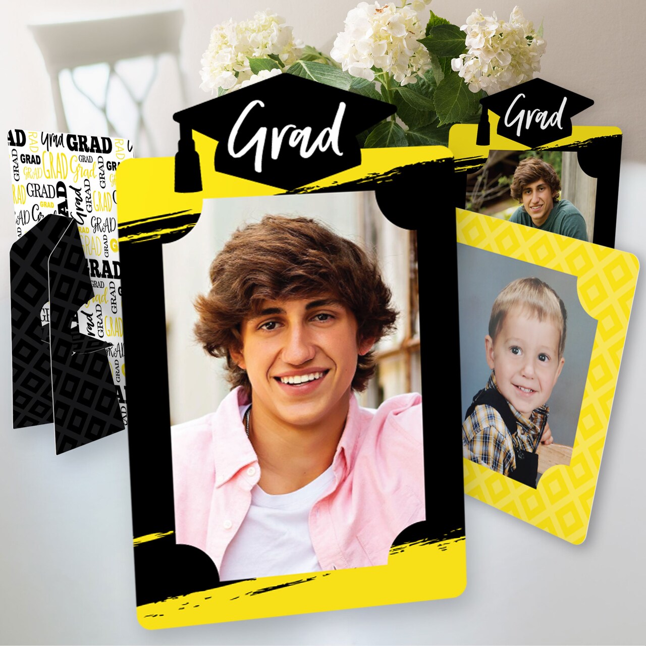 Big Dot of Happiness Yellow Graduation Party Centerpieces - 4x6 Picture Display - Paper Photo Frames - Set of 12